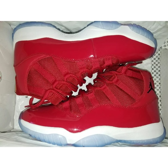 Jordan gym 11 - Picture 2 of 3